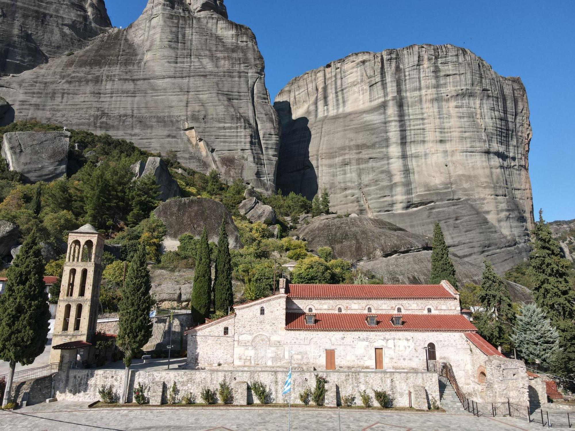 Tsikaris Boutique Guesthouse Kalampáka Eksteriør bilde